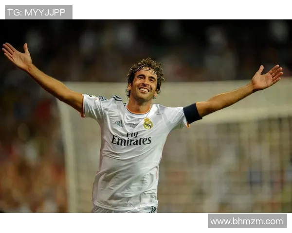 世界顶尖足球球星的传奇之路：从崛起到统治全球足坛的荣耀时刻